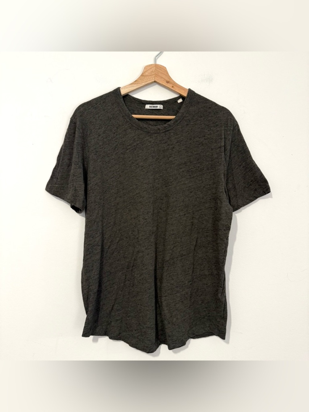 Buck Mason Men’s Slub Curved Hem Cotton Blend Tee